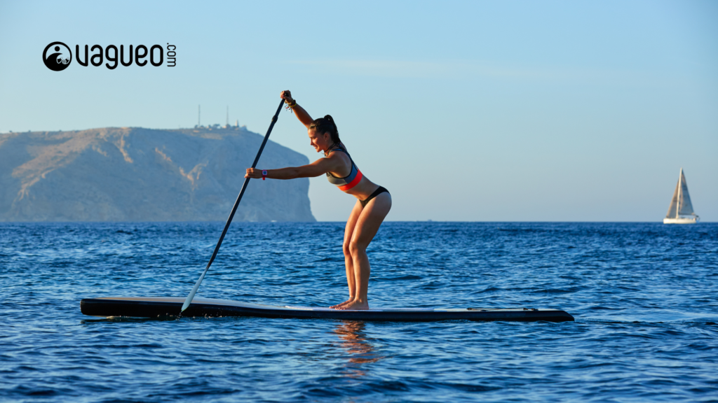 Comment bien débuter en paddle surf - Vagueo