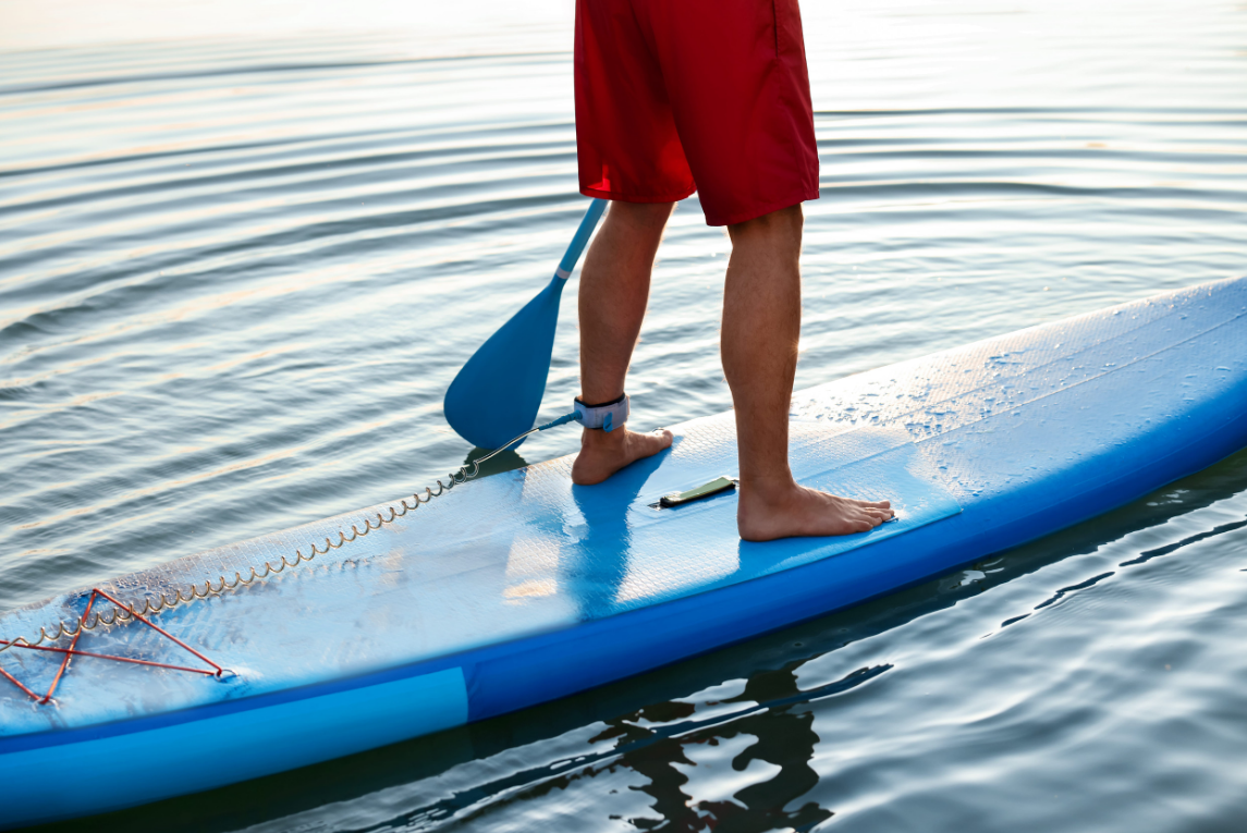 Bien débuter en paddle gonflable : conseils pratiques